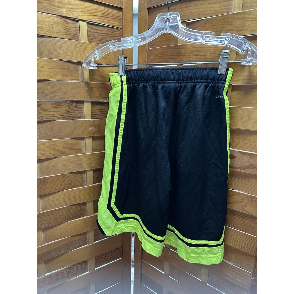Nike Shorts Black And Neon Green Shorts Size‎ Medium Dri-fit